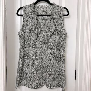 Two hearts maternity sleeveless  top size L
